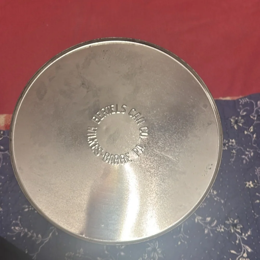 Bertelsmann Can Co. Tin Vintage Christmas Bertels Can Co. Metal Tin